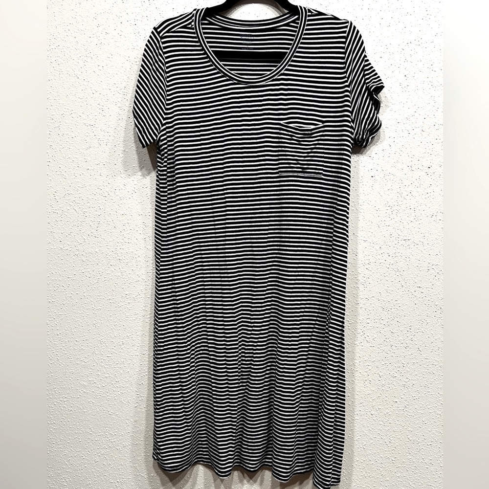 Market & Spruce Monochrome Striped Midi Dress
